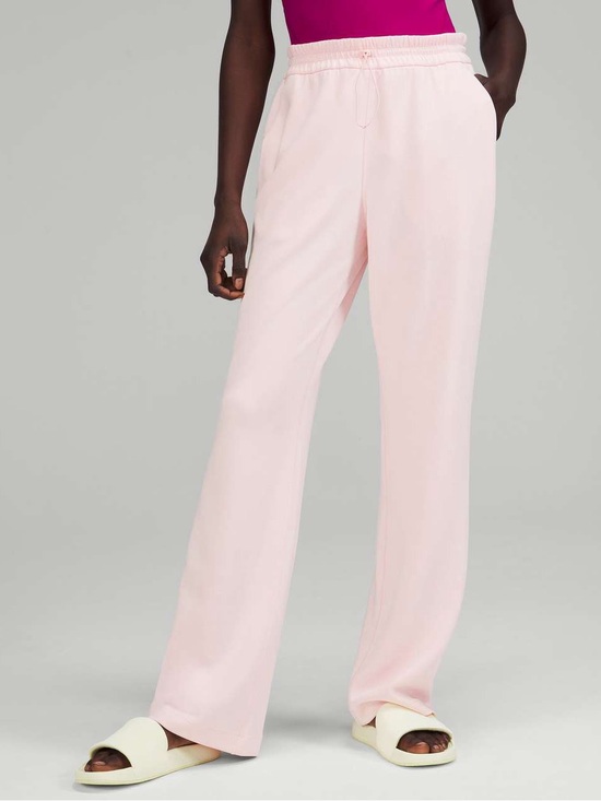 lululemon athletica Pants - 47. Lululemon Softstreme High-Rise Pant
Strawberry Milkshake NWT size 14